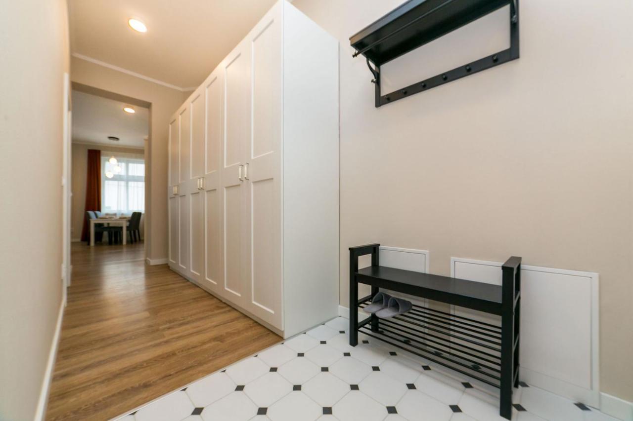New 1 - Self Check In, Free Parking Apartment Pressburg